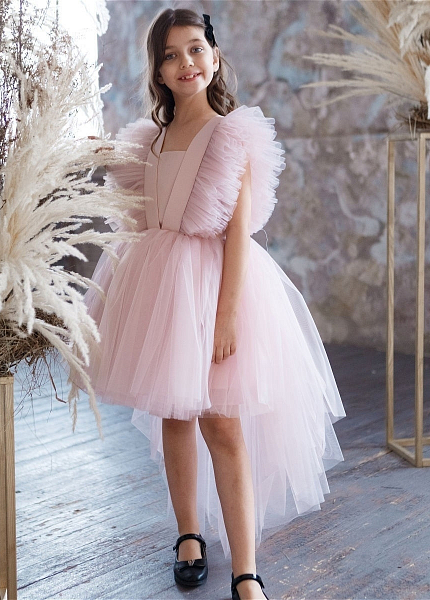 Прокат платья Розовое фатиновое каскад с плечиками для фотосессии и мероприятия в Томске