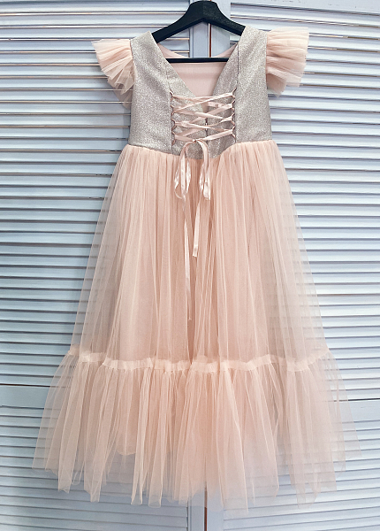 Прокат платья Персиковое фатиновое с крылышками для фотосессии и мероприятия в Томске