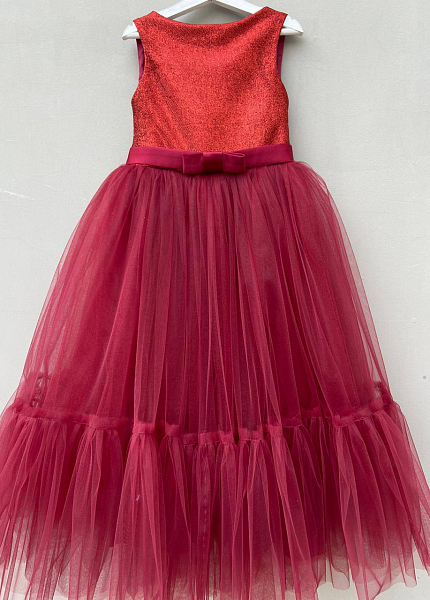 Прокат платья Красное фатиновое с блестящим верхом для фотосессии и мероприятия в Томске