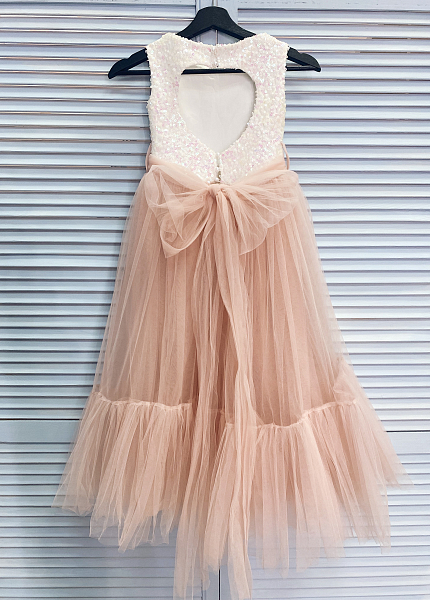 Прокат платья Розовое фатиновое с пайетками для фотосессии и мероприятия в Томске