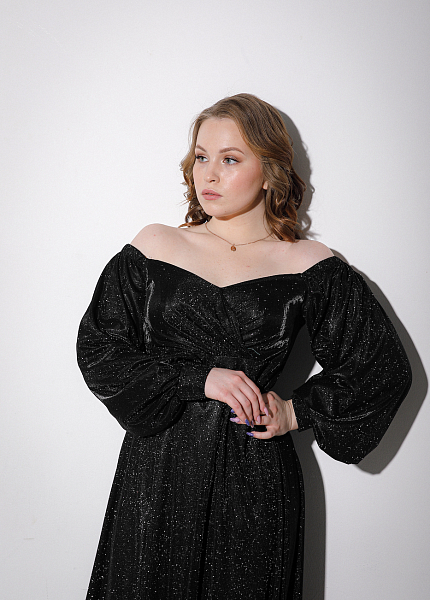 Прокат платья Черное миди блестящее со спущенными плечами для фотосессии и мероприятия в Томске